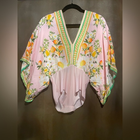 FARM Rio Pink Floral Blouse with Yellow Accents - Picture 4 of 7